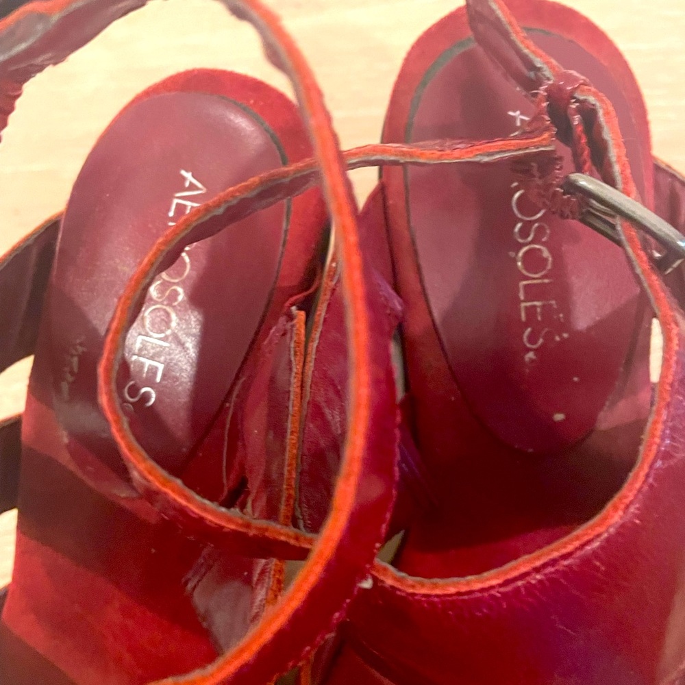 Red Aerosoles heeled sandals - Picture 5 of 6